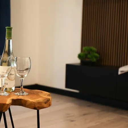 Апартаменты River House - Z Ogrodkiem *