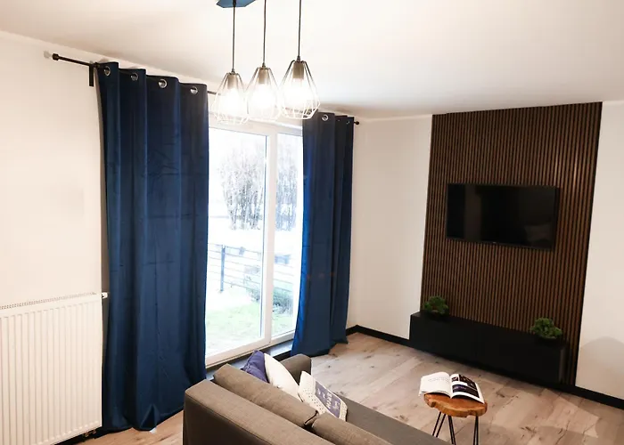 River House - Z Ogródkiem *